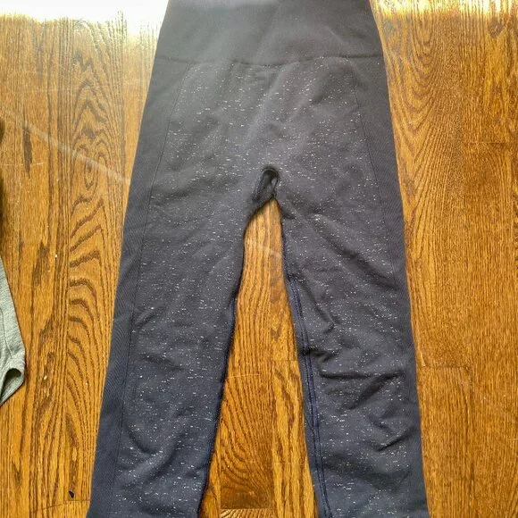 Lot of 3 Women's Sz 2 Lululemon Leggings (Inseams 26.5 + 17") + Tank Top - Picture 6 of 12